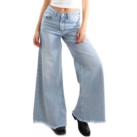 Taglie forti uomo: come scegliere camicie e jeans che vestono bene