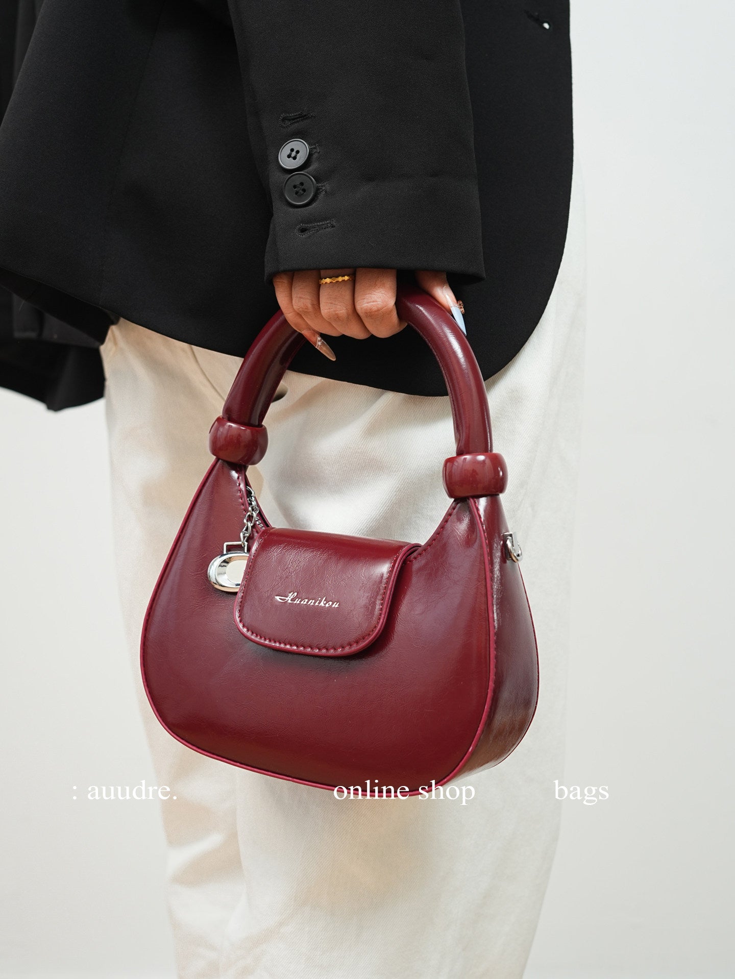 Womens Handbag - originaledrip