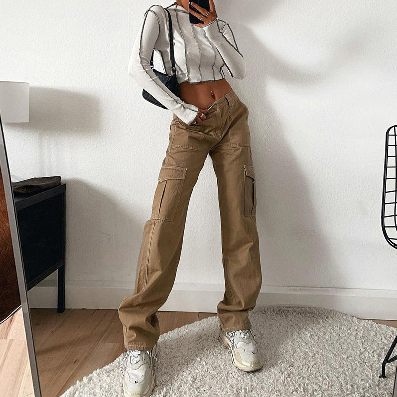 Jeans donna a vita alta e gamba dritta con tasche
