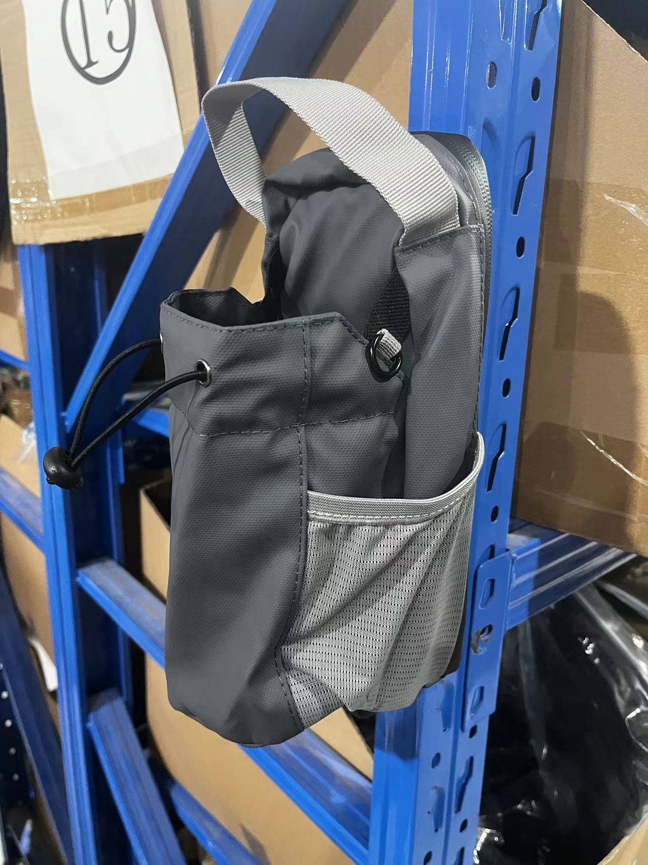 Borsa magnetica per bottiglia d'acqua fitness