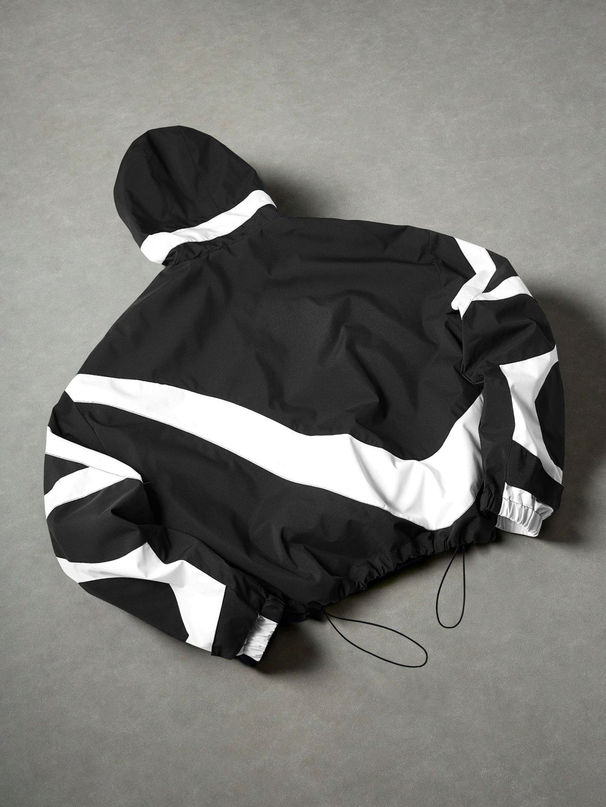 Giacca sportiva da uomo con cappuccio e cerniera