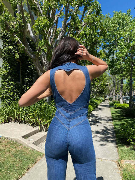 Tuta intera in denim senza maniche dalla vestibilit� aderente