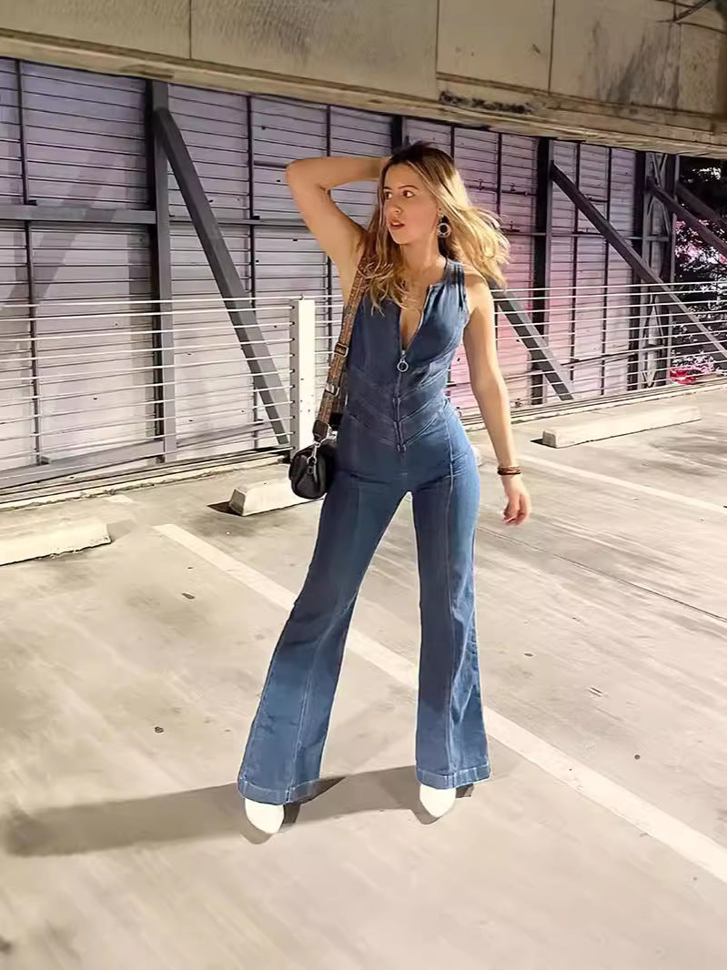 Tuta intera in denim senza maniche dalla vestibilit� aderente