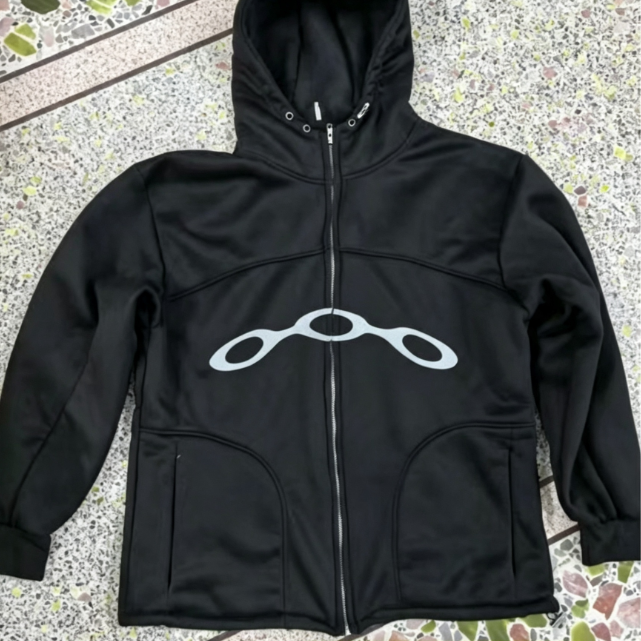 Giacca pullover con cappuccio e cerniera