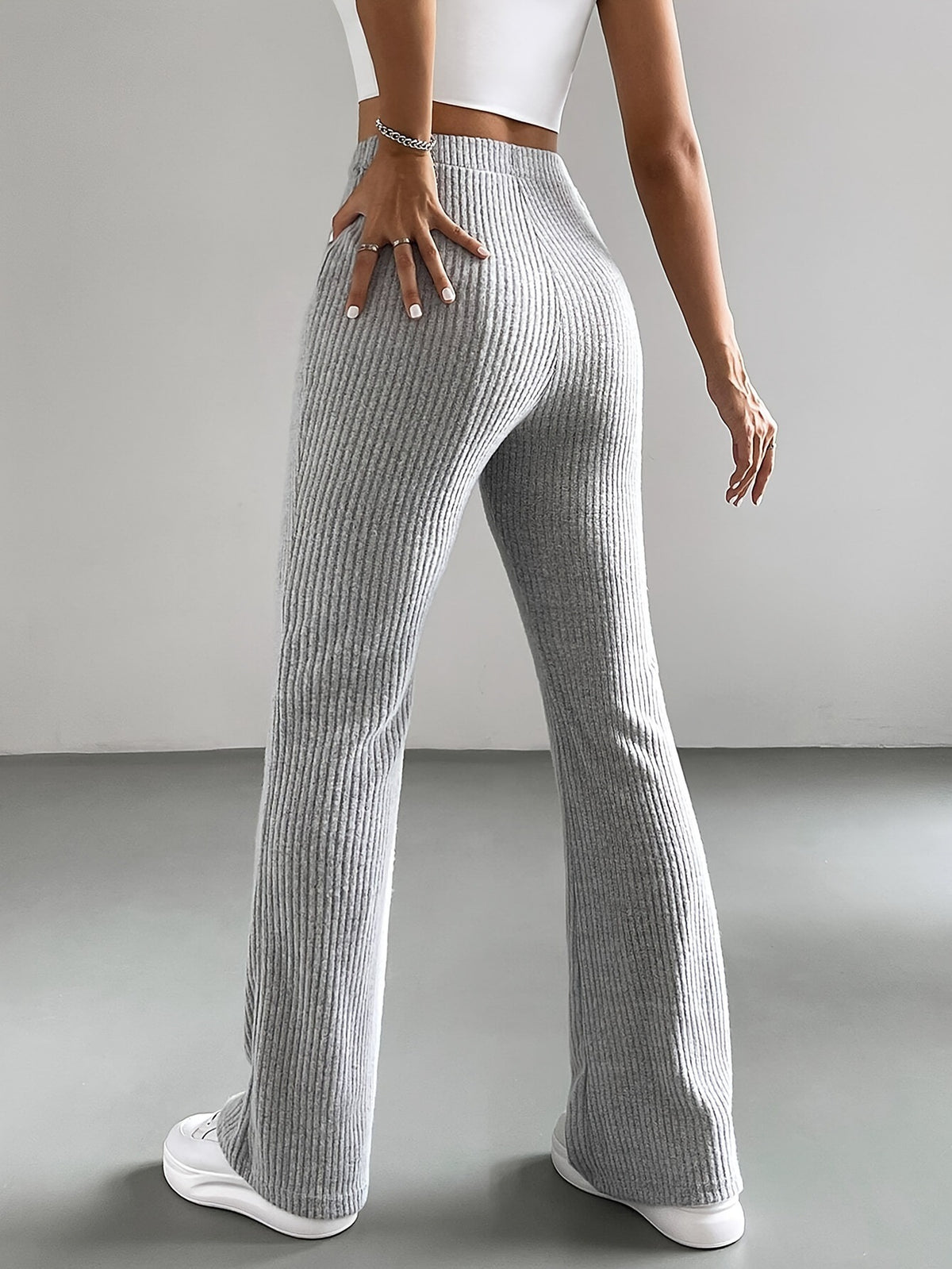 Pantaloni a zampa da donna, pantaloni casual a coste in tinta unita