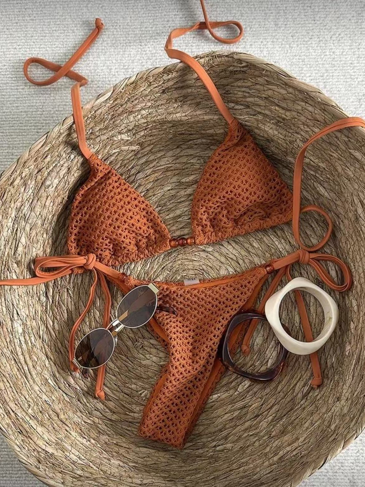 Costume da bagno bikini a due pezzi da donna con allacciatura al collo, imbottito, ideale per le vacanze al mare.