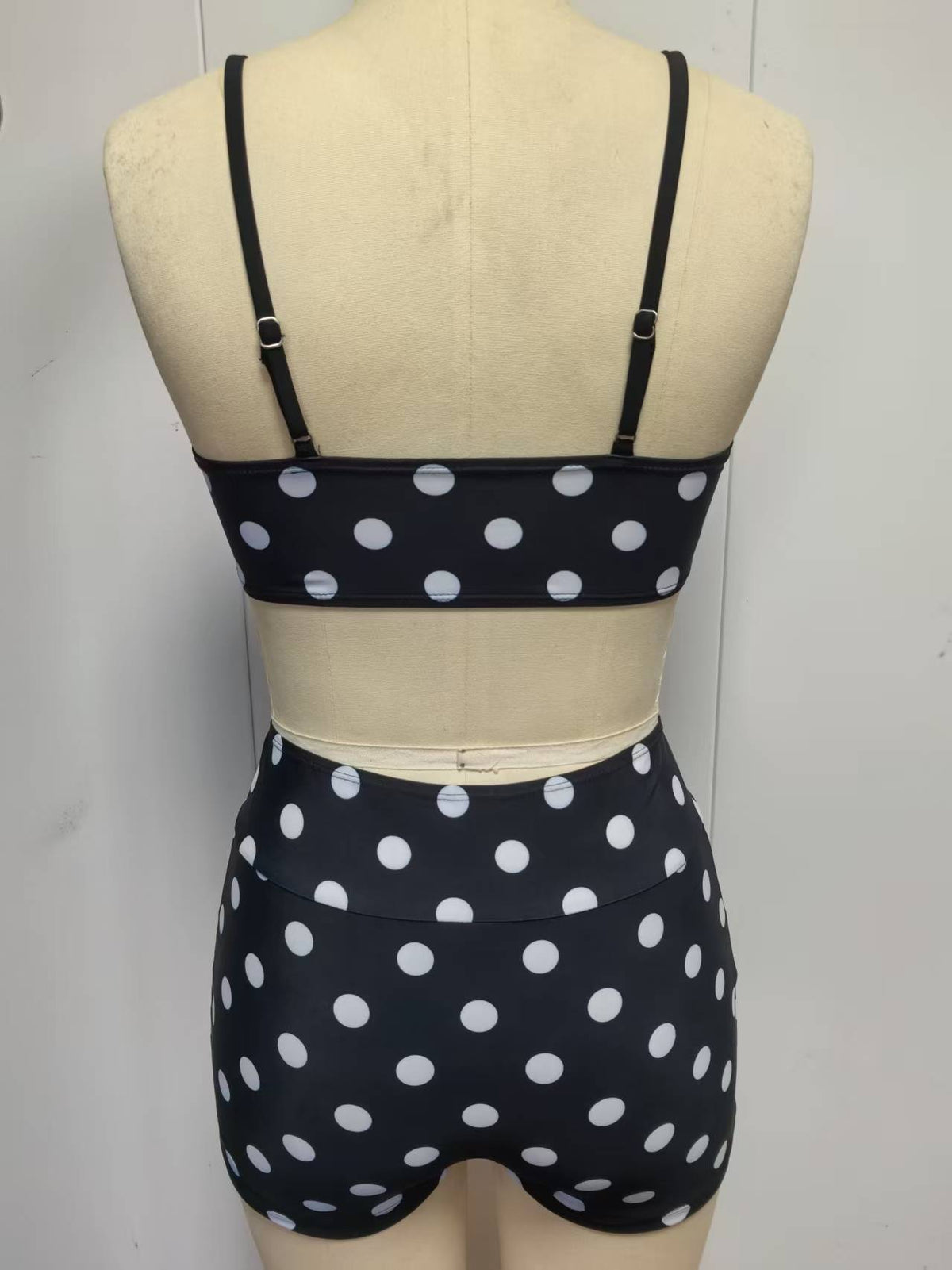 Bikini da donna a vita alta con stampa a pois