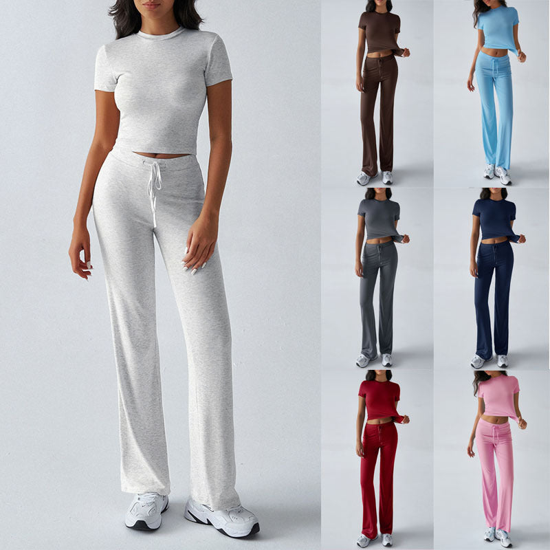 Completo da donna casual con pantaloni a maniche corte